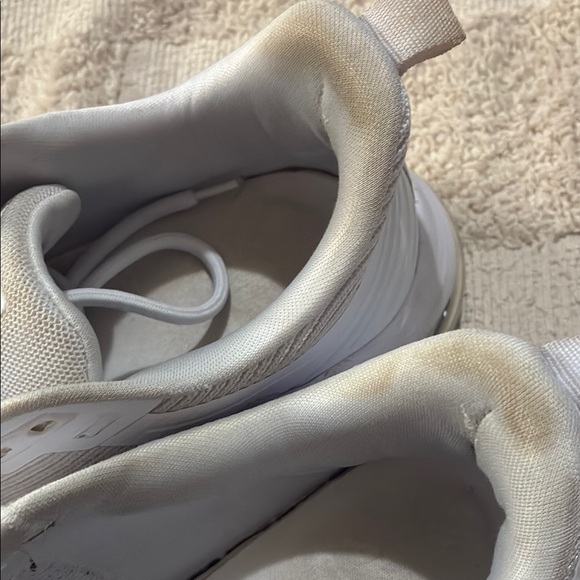 Avia White Athletic Shoes Low-Top Mesh Design - Picture 3 of 8